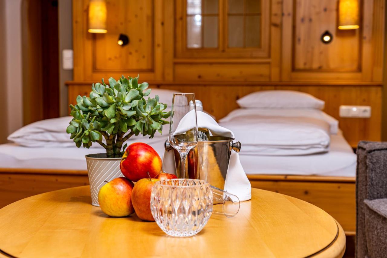 Hotel Fischerwirt Natur Waldspa Faistenau Eksteriør billede