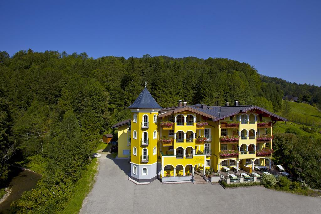 Hotel Fischerwirt Natur Waldspa Faistenau Eksteriør billede